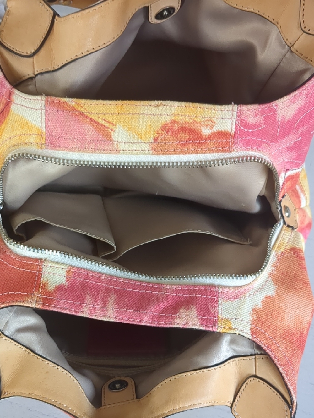 Vintage Coach 2002 Floral Fabric Maggie Shoulder Bag in Yellow & Pink - Picture 14 of 15